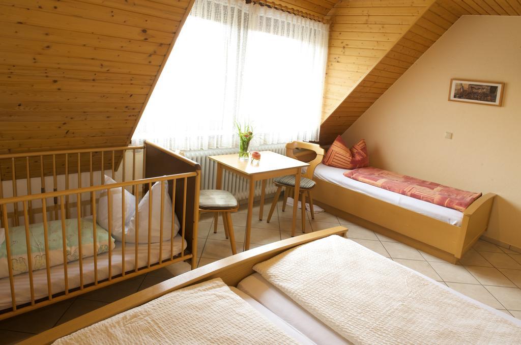 Gasthof Zum Kreuz Neuenburg am Rhein Chambre photo